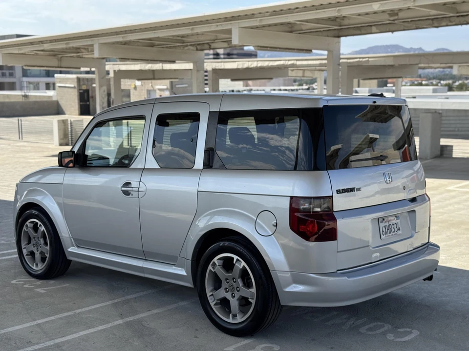 2007 Honda Element - Image 25 of 31