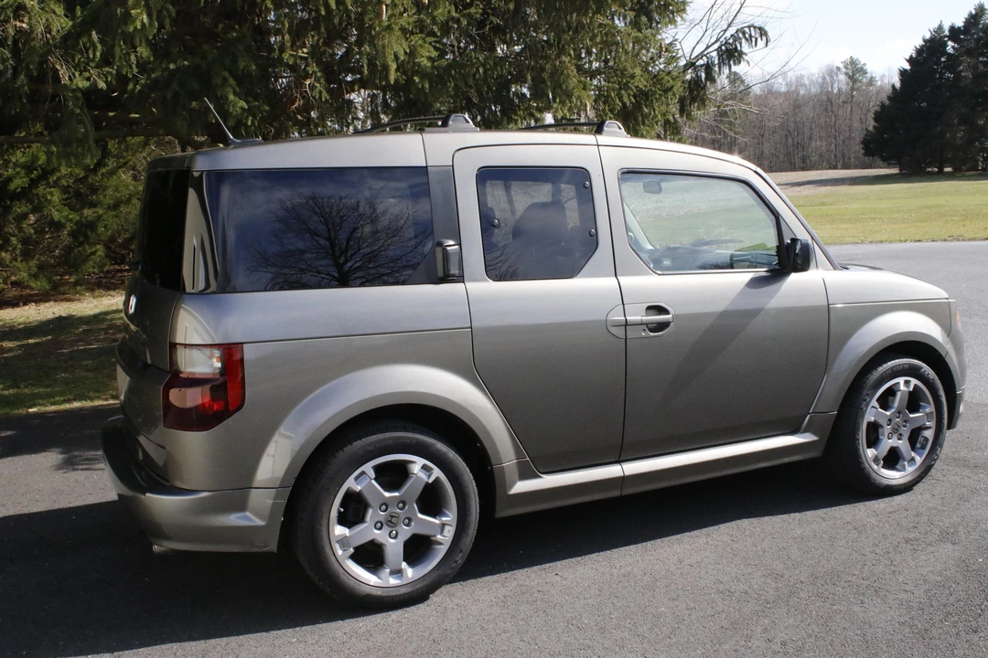 2007 Honda Element - Image 8 of 31
