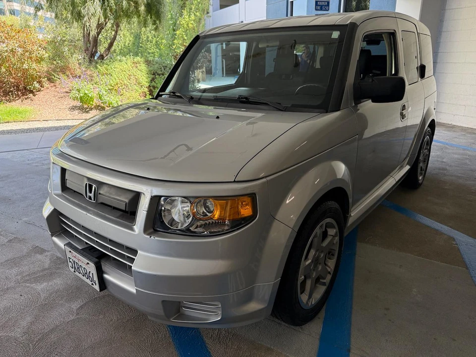 2007 Honda Element - Image 11 of 31