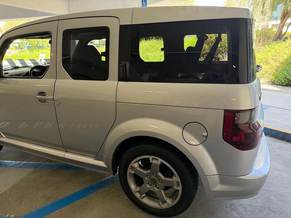 2007 Honda Element - Image 26 of 31