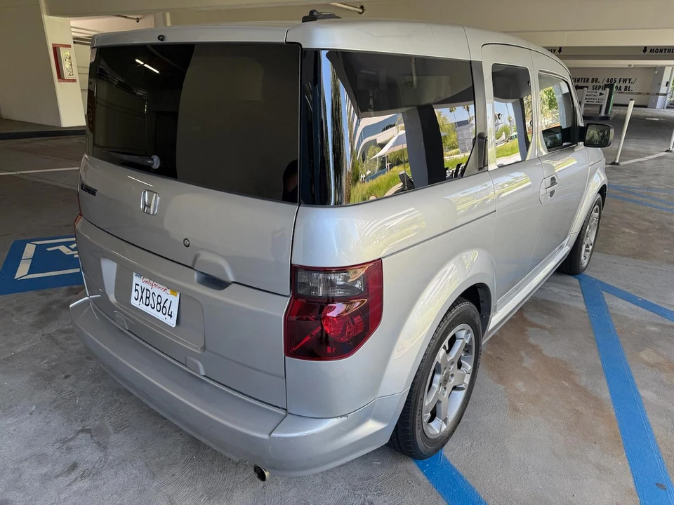 2007 Honda Element - Image 14 of 31