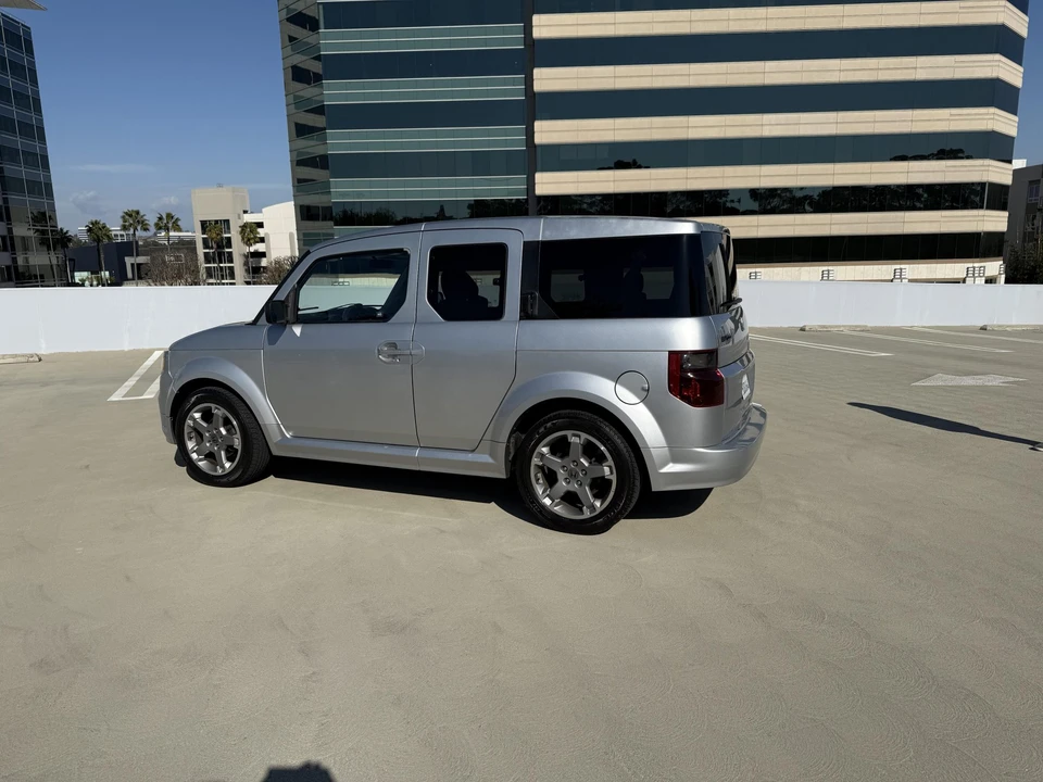 2007 Honda Element - Image 9 of 31