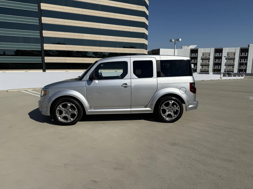 2007 Honda Element - Image 10 of 31