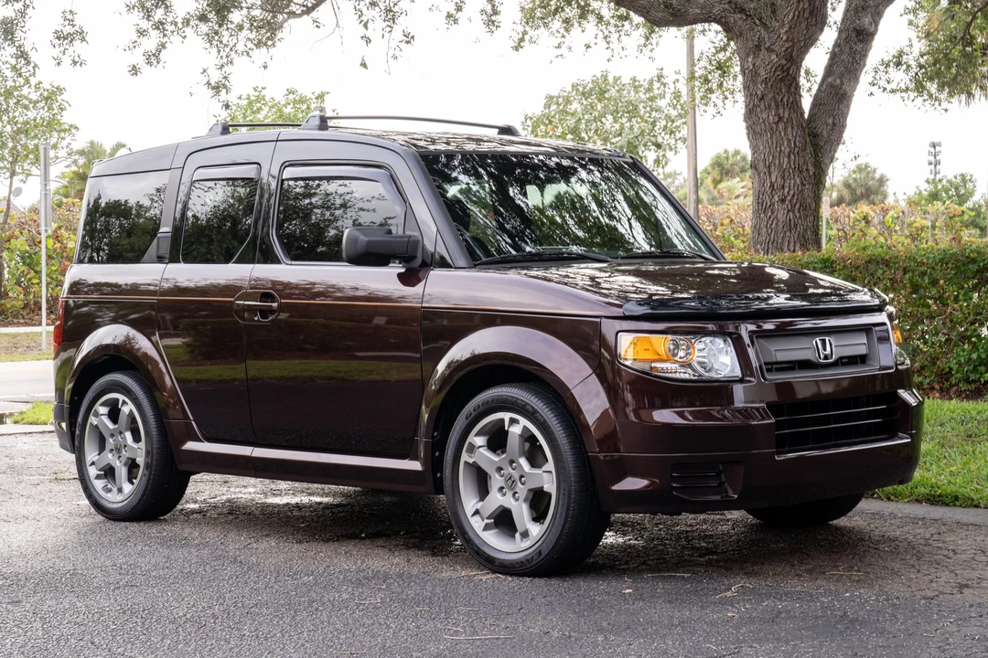 2007 Honda Element - Image 2 of 31