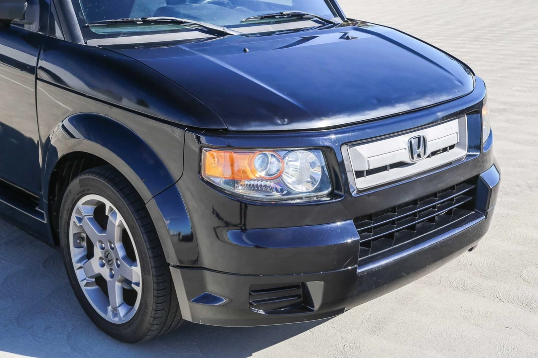 2007 Honda Element - Image 14 of 31
