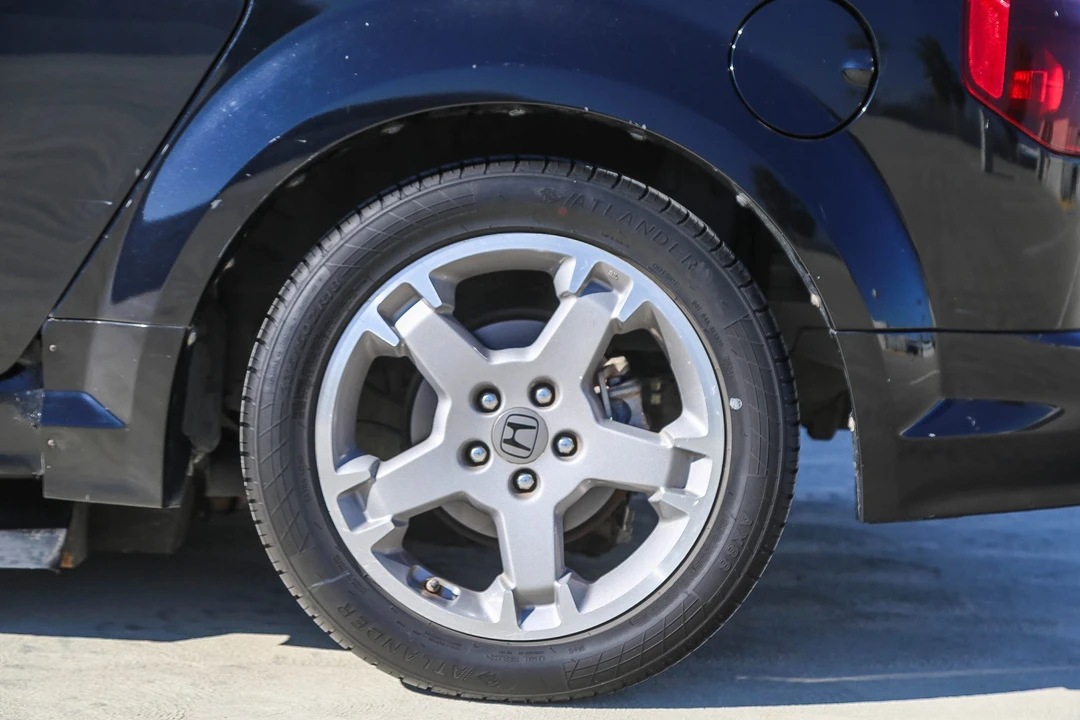 2007 Honda Element - Image 24 of 31