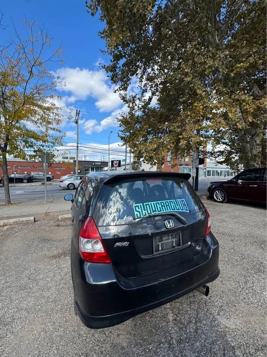 2007 Honda Fit - Image 2 of 2