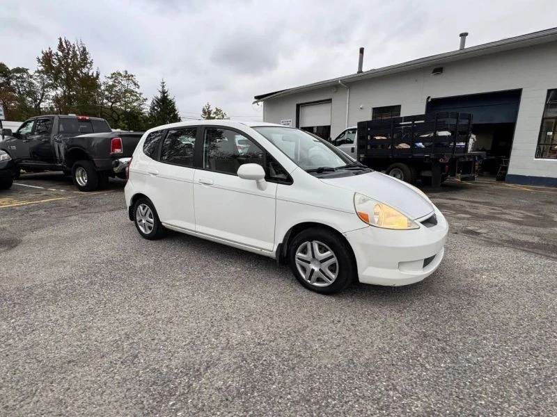 2007 Honda Fit - Image 8 of 12