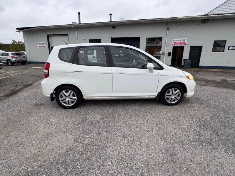 2007 Honda Fit - Image 11 of 12