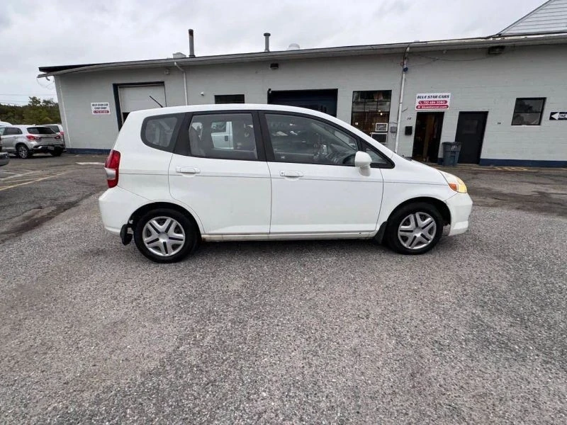 2007 Honda Fit - Image 11 of 12