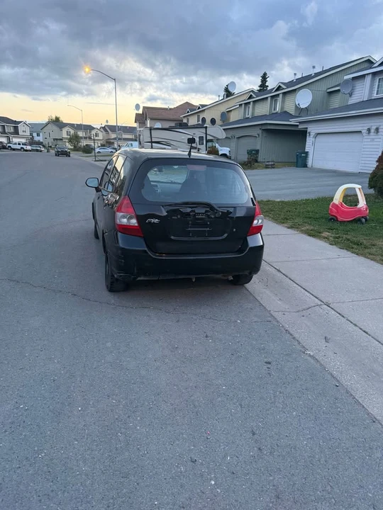 2007 Honda Fit - Image 3 of 4
