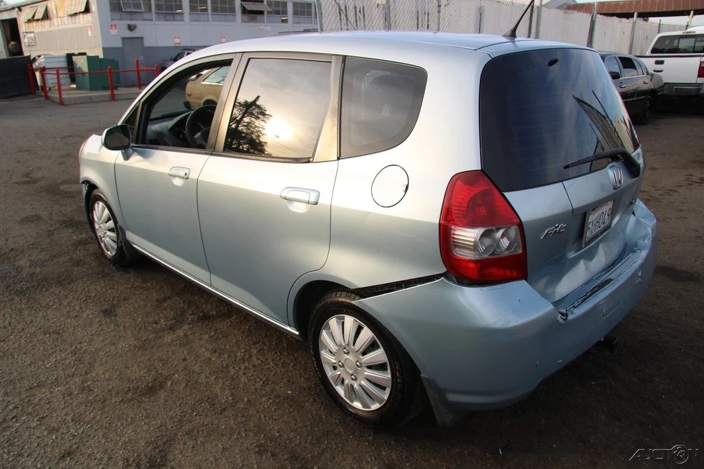 2007 Honda Fit - Image 4 of 21