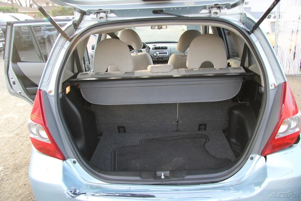 2007 Honda Fit - Image 20 of 21