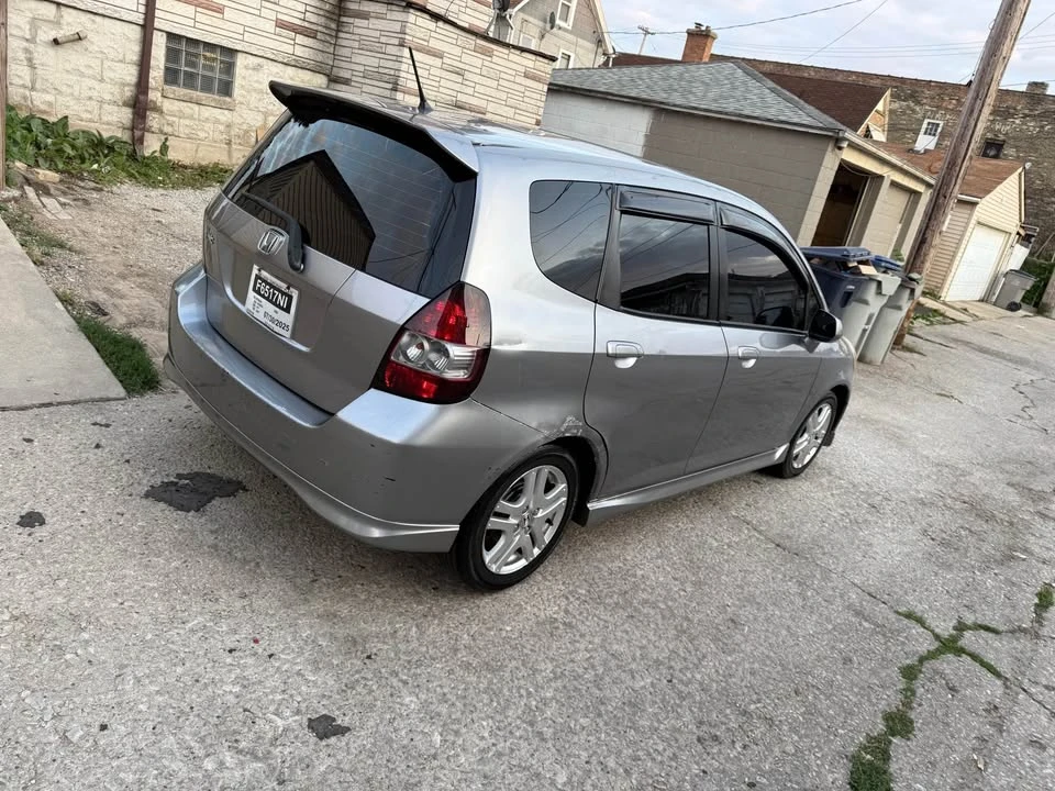 2007 Honda Fit - Image 9 of 15