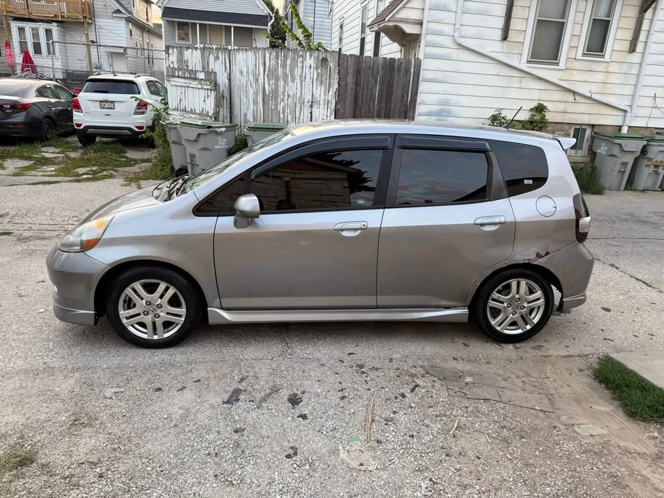 2007 Honda Fit - Image 11 of 15