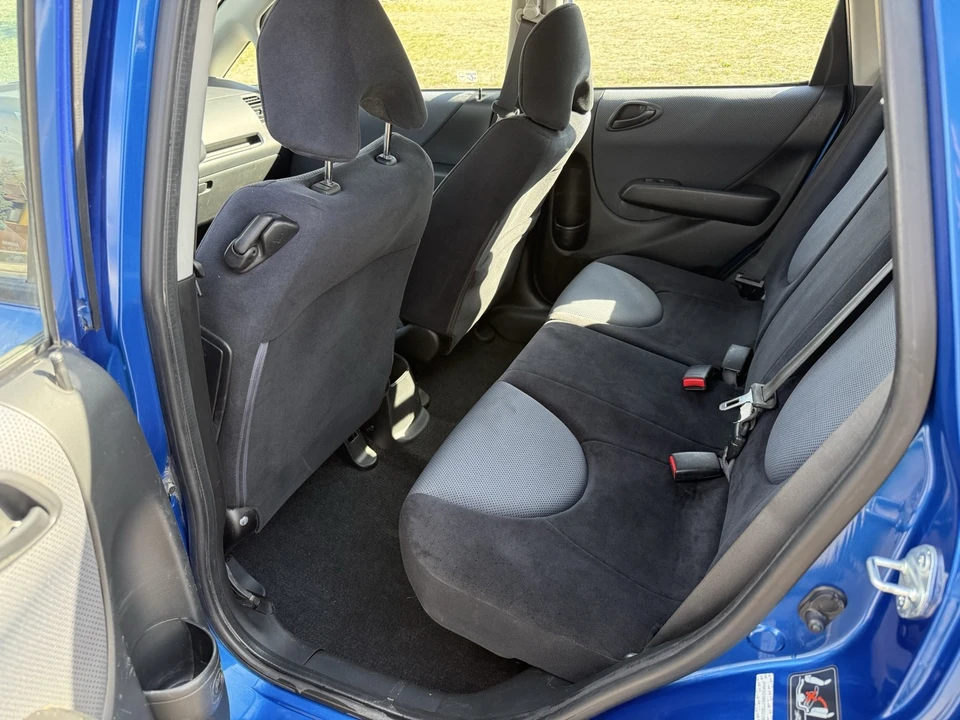 2007 Honda Fit - Image 8 of 10