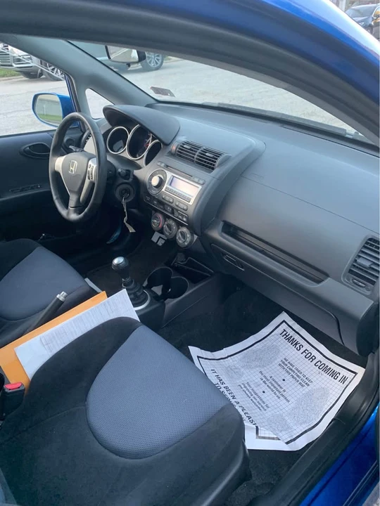 2007 Honda Fit - Image 2 of 17
