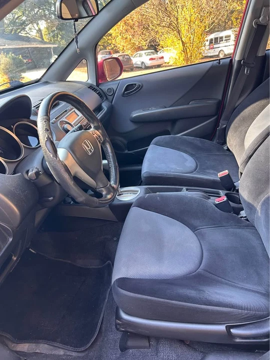 2007 Honda Fit - Image 7 of 11