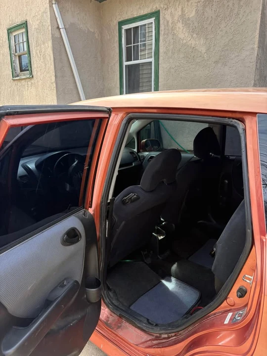2007 Honda Fit - Image 4 of 8