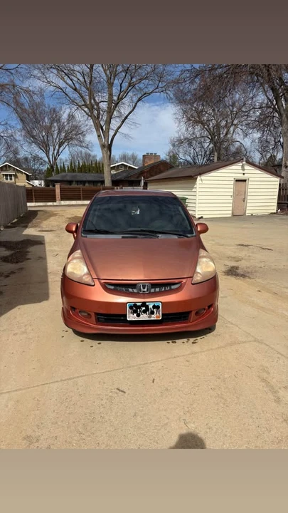 2007 Honda Fit - Image 2 of 8