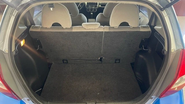 2007 Honda Fit - Image 23 of 31