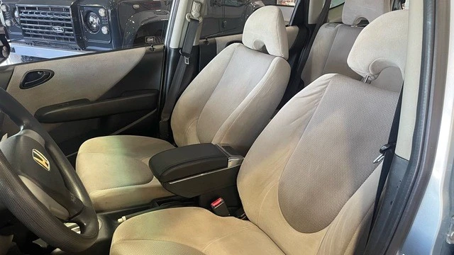 2007 Honda Fit - Image 20 of 31