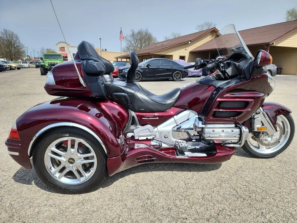 2007 Honda Gold Wing - Image 19 of 21