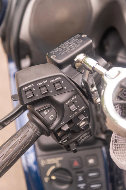 2007 Honda Gold Wing - Image 8 of 31