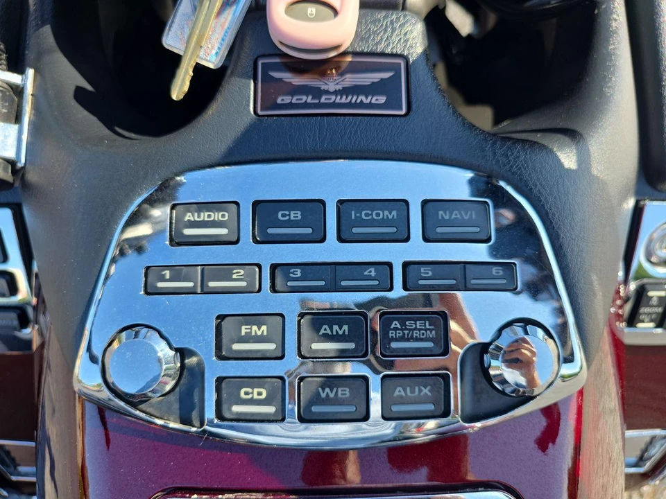 2007 Honda Gold Wing - Image 9 of 30