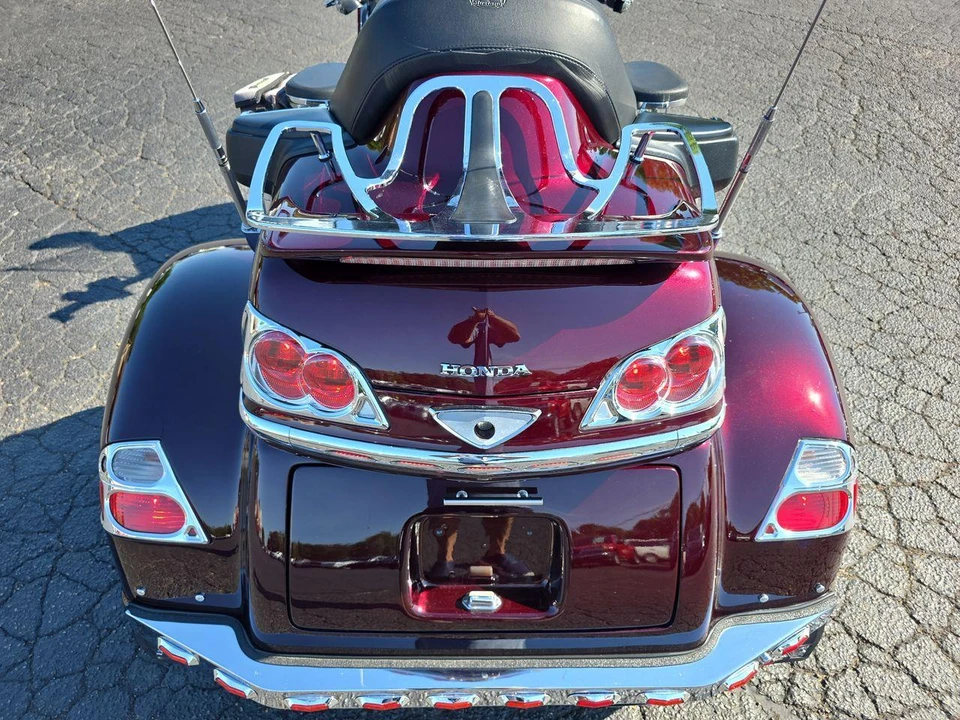 2007 Honda Gold Wing - Image 29 of 30