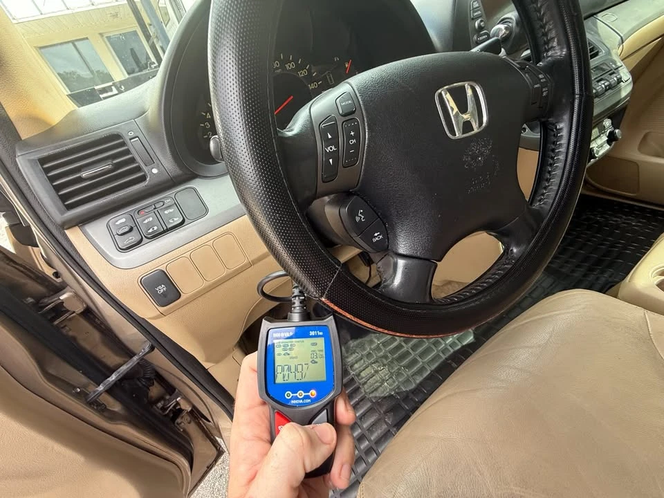 2007 Honda Odyssey - Image 12 of 13