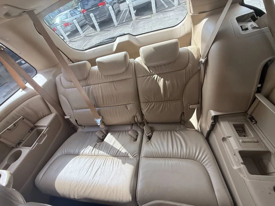2007 Honda Odyssey - Image 9 of 13