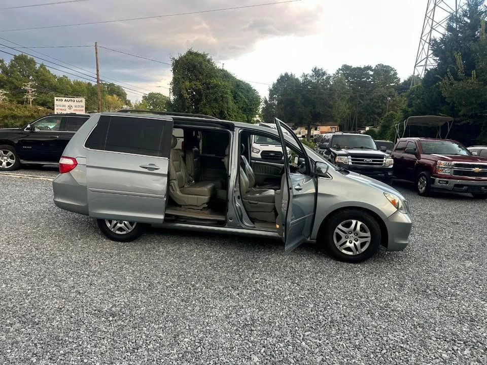 2007 Honda Odyssey - Image 6 of 8
