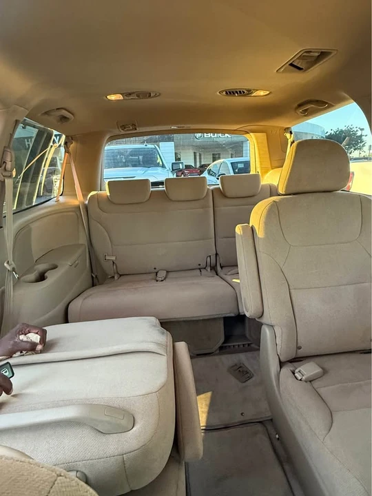 2007 Honda Odyssey - Image 7 of 11