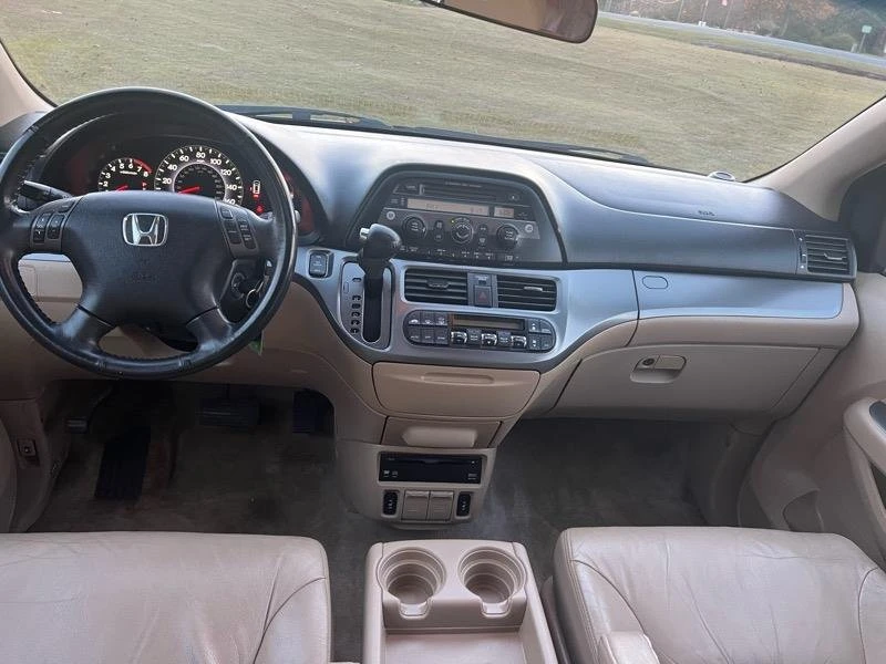 2007 Honda Odyssey - Image 19 of 20