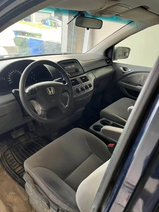 2007 Honda Odyssey - Image 2 of 4
