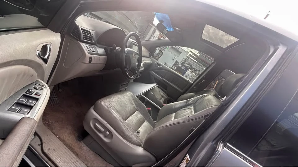2007 Honda Odyssey - Image 6 of 7