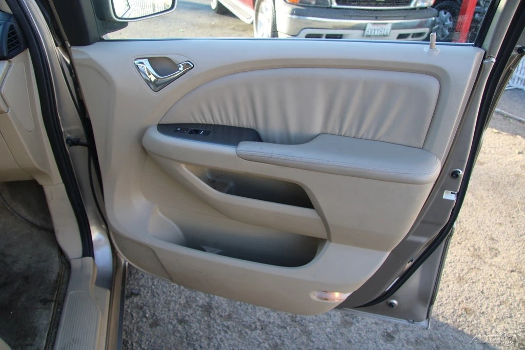 2007 Honda Odyssey - Image 21 of 21