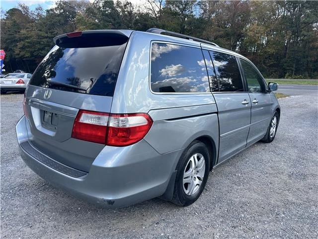 2007 Honda Odyssey - Image 16 of 21