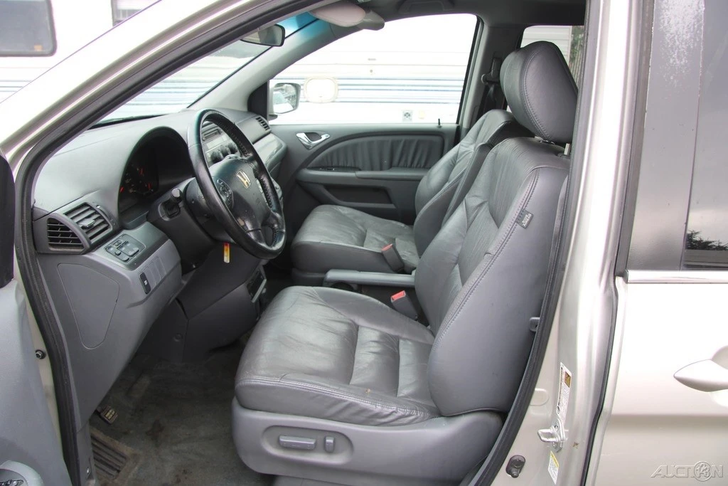 2007 Honda Odyssey - Image 14 of 21
