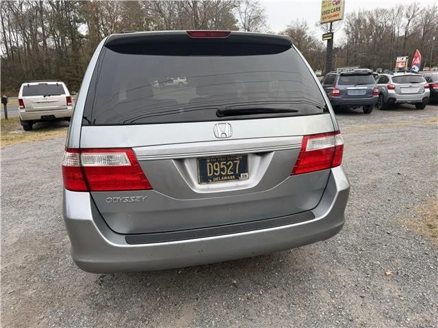 2007 Honda Odyssey - Image 16 of 21