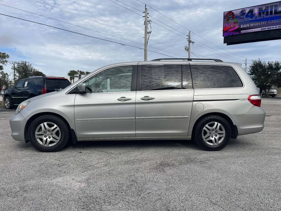 2007 Honda Odyssey - Image 2 of 21