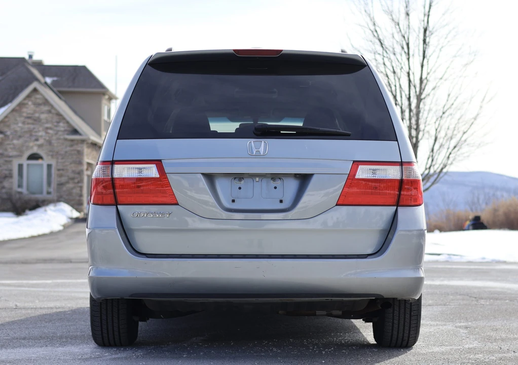 2007 Honda Odyssey - Image 12 of 31