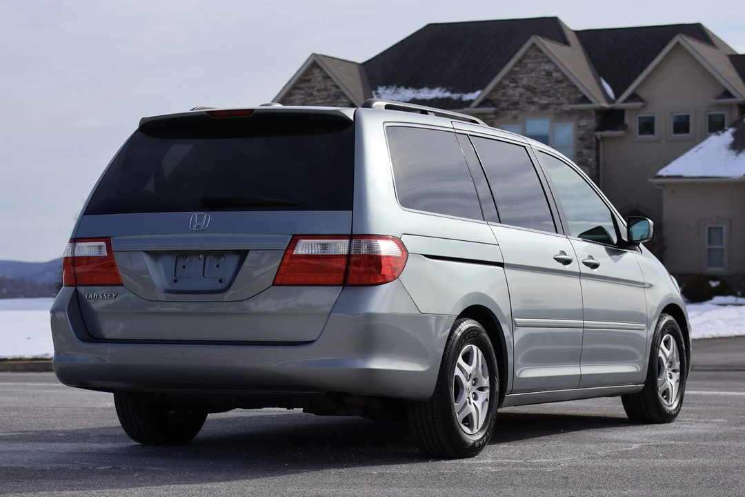 2007 Honda Odyssey - Image 11 of 31