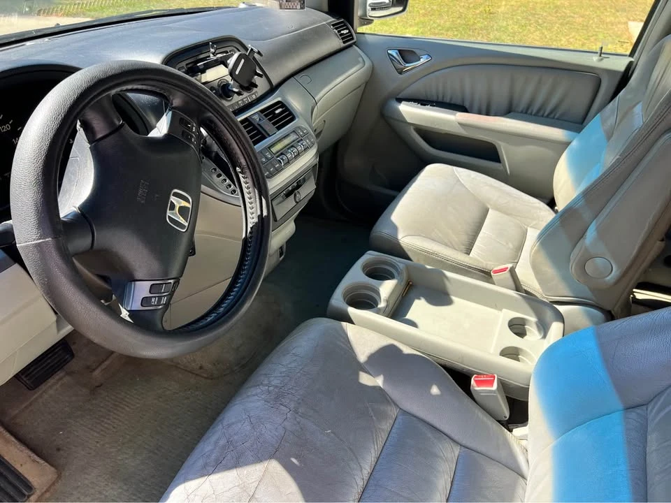 2007 Honda Odyssey - Image 7 of 14