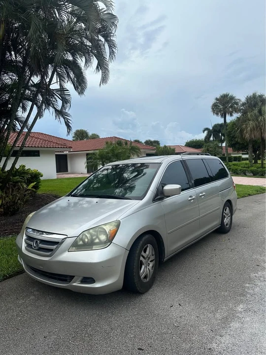 2007 Honda Odyssey - Image 2 of 9