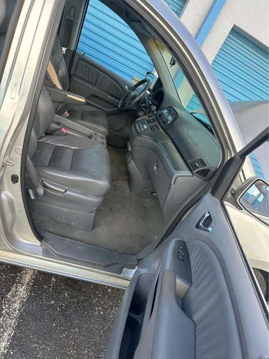 2007 Honda Odyssey - Image 9 of 9