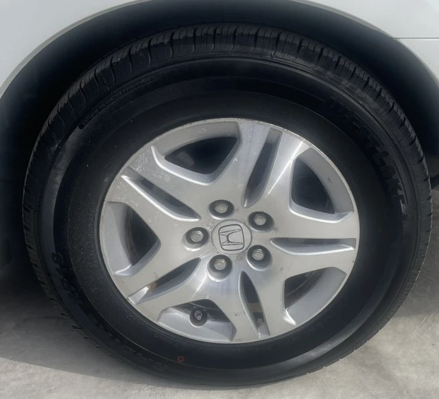 2007 Honda Odyssey - Image 17 of 21