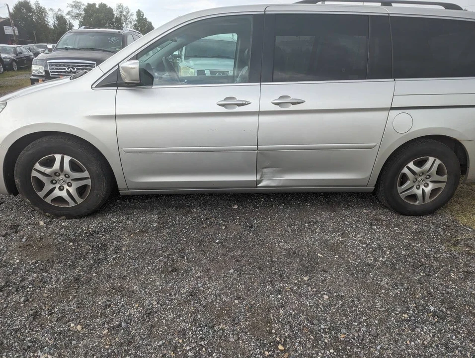 2007 Honda Odyssey - Image 5 of 21
