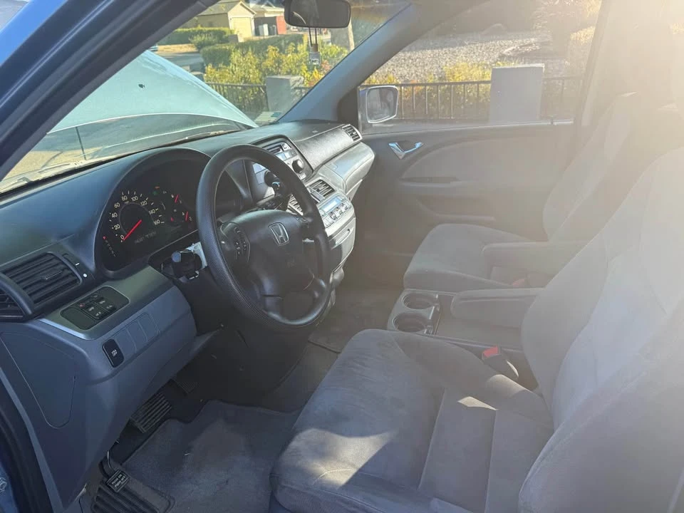 2007 Honda Odyssey - Image 10 of 12